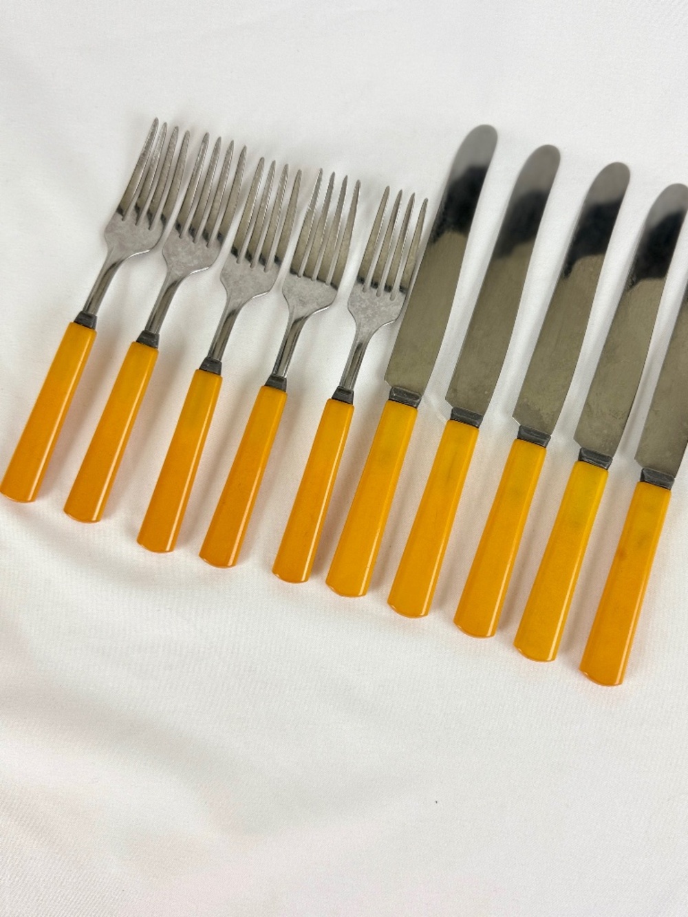 Vtg Glo Hall Canada Bakelite Stainless Butterscotch Forks and Knives Picnic Set